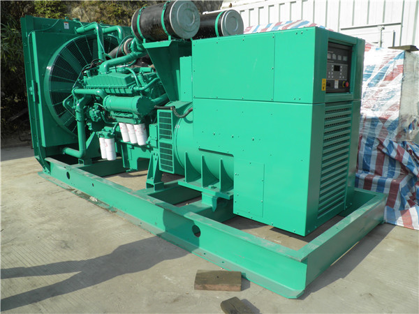 防城出租发电机 发电机组厂家：柴油发电机组的控制屏的作用是什么？