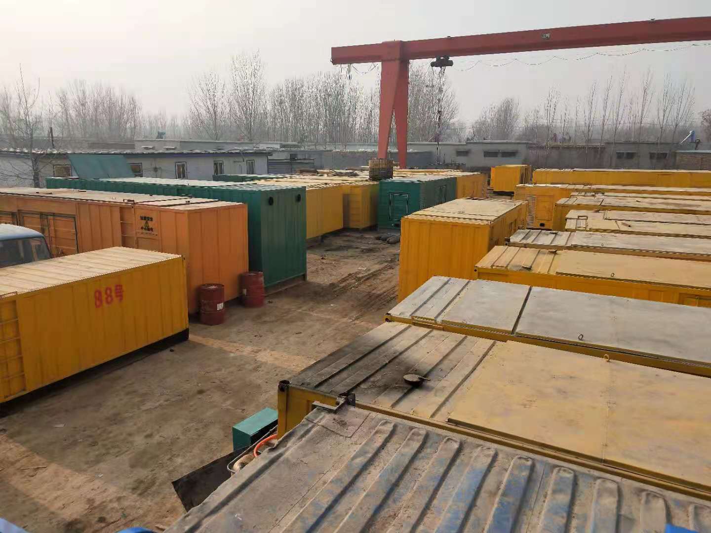 防城租赁发电机-灰尘、风沙对柴油发电机组造成哪些不良影响？