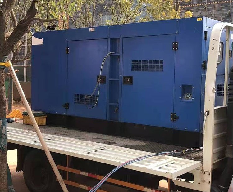 防城柴油发电机组空气滤清器多久更换一次？