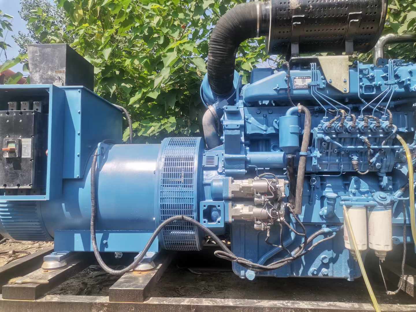 防城详细说明降低 800kW 柴油发电机输出电流波动的方法