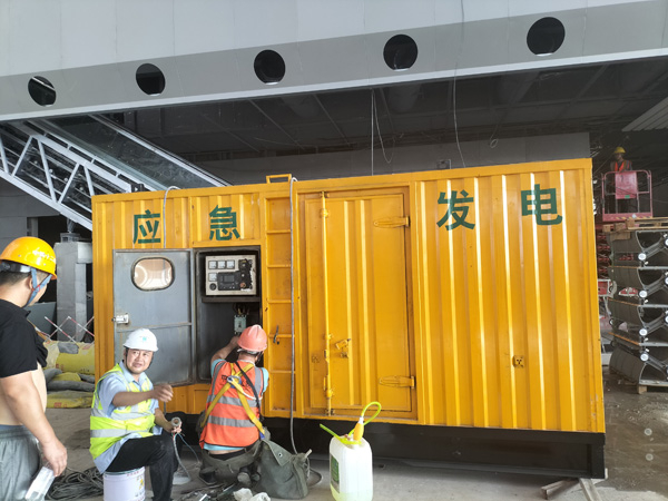 防城怎样判断空气滤清器是否需要更换？